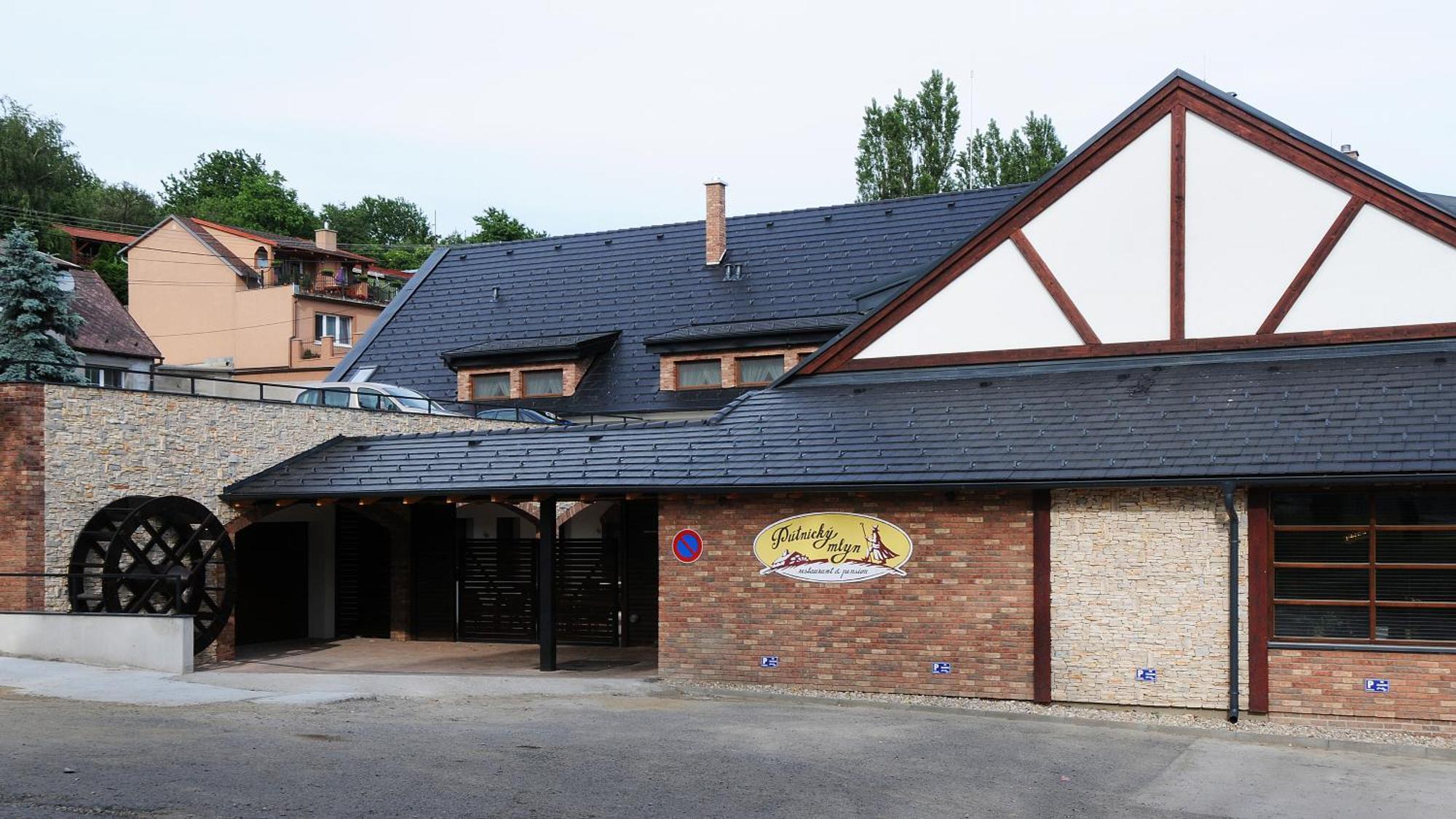 Putnicky Mlyn Hotel Marianka Bagian luar foto