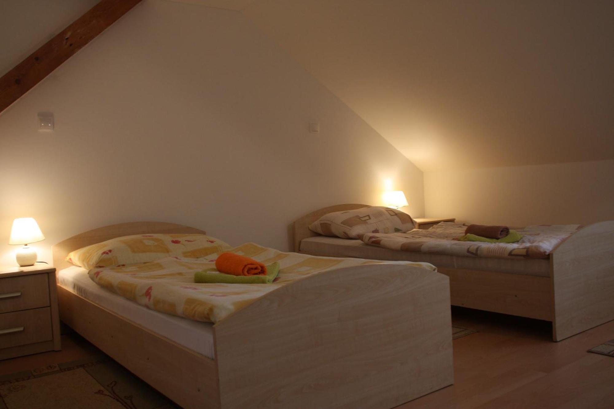 Putnicky Mlyn Hotel Marianka Bagian luar foto