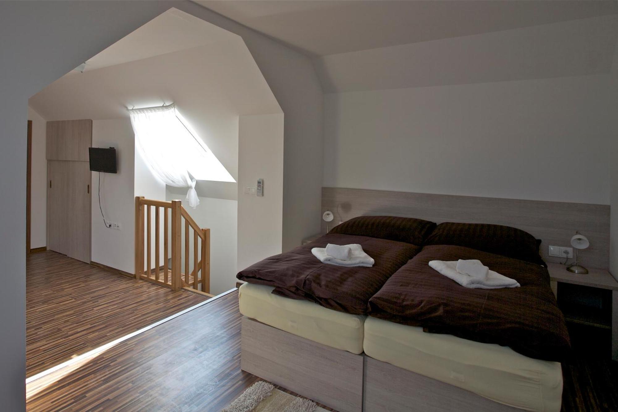 Putnicky Mlyn Hotel Marianka Bagian luar foto